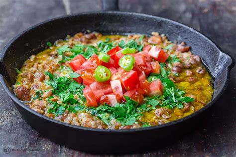 Foul Medames - En aromatisk och kryddig bönpasta som smälter i munnen och värmer själen!