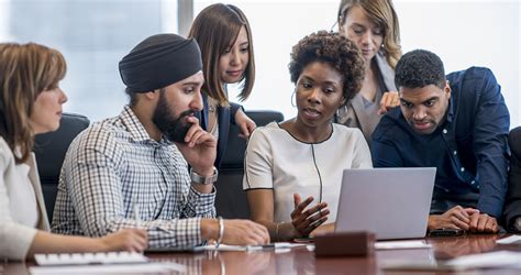 派遣 正社員 違い ～働き方の多様性を考える～