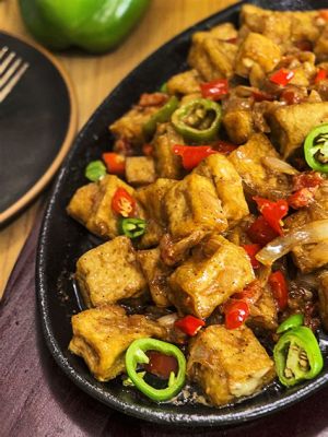  Fuyang Sizzling Spicy Tofu med Kryddiga Aromer, en Explosion av Smaker i Varje Bett!