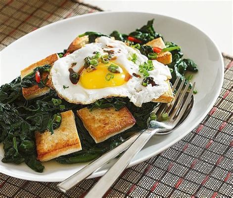  Stekt Tofu med Bambusknoppar och Sötlig Sötsur Smak? Upptäck en Exotisk Smakaffär från Huangshan!